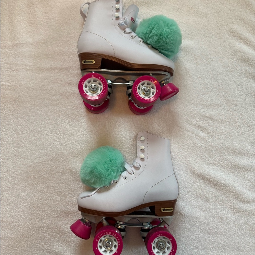 Vibrant Chicago Roller Skates with Pink Wheels
